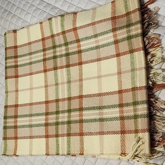 Assurance (Soft Traditional) Hi-Fine Heartland - Picture 5 of 9